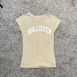 Hollister Y2K Fitted Short Sleeve‎ T Shirt Size Small